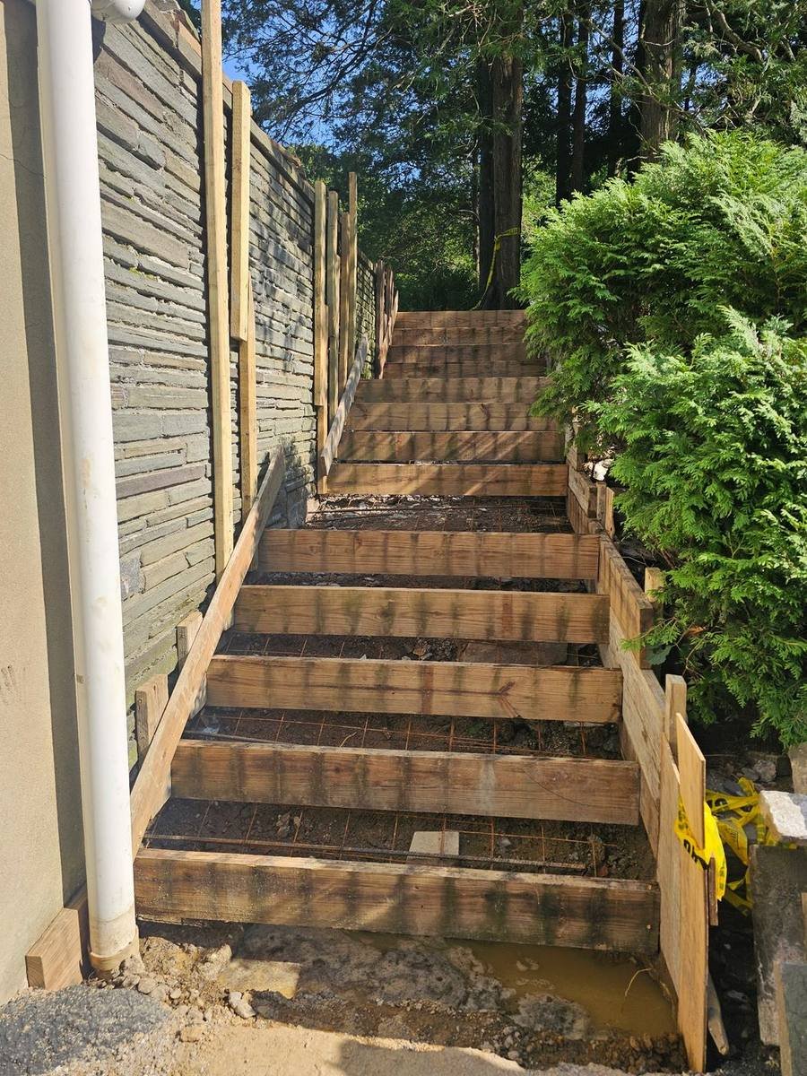 Concrete stair forms with steel rebar