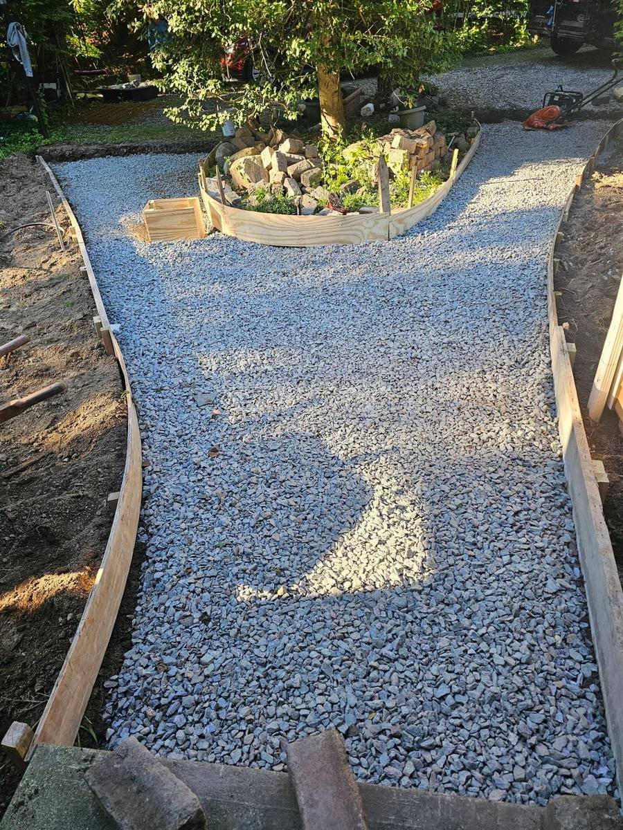 New Walkway – Gravel Base – MS Landscaping & Masonry